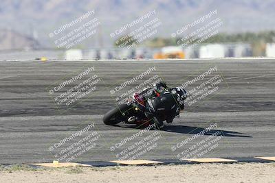 media/Dec-07-2025-CVMA (Sun) [[3e7d2de5dc]]/Race 5-Formula UL-CVMA Hooligans-American Thunder/